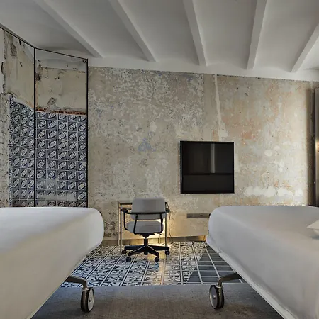 Rhinoceros Apartahotel 5*