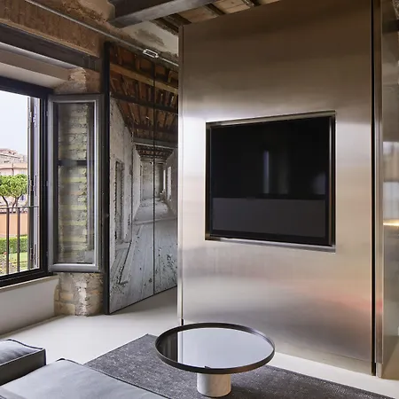 Apart Otel Rhinoceros