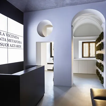 Rhinoceros Apart Otel