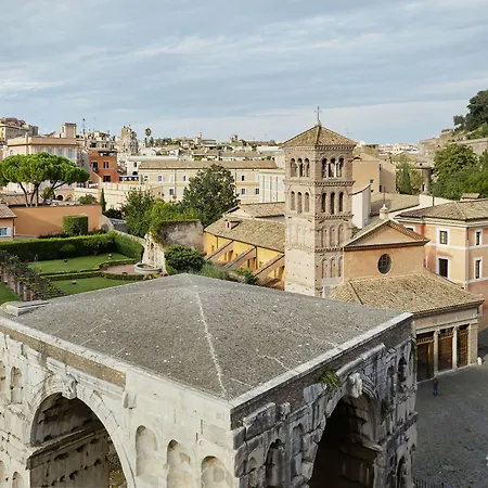 Aparthotel Rhinoceros