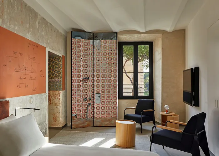 Ξενοδοχείο με διαμερίσματα Rhinoceros 5*