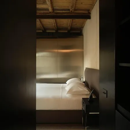 Rhinoceros Aparthotel 5*