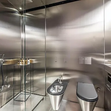 Aparthotel Rhinoceros 5*